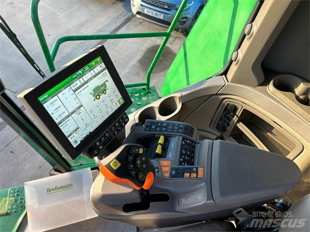 John Deere X91100 联合收割机