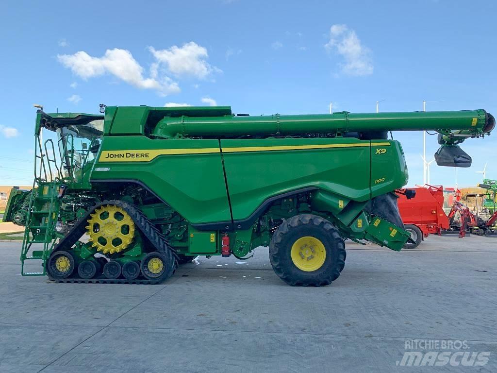 John Deere X91100 联合收割机