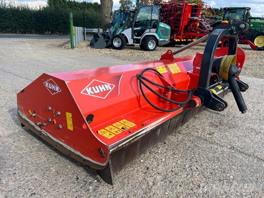 Kuhn BP28 牧场割草机和切顶器