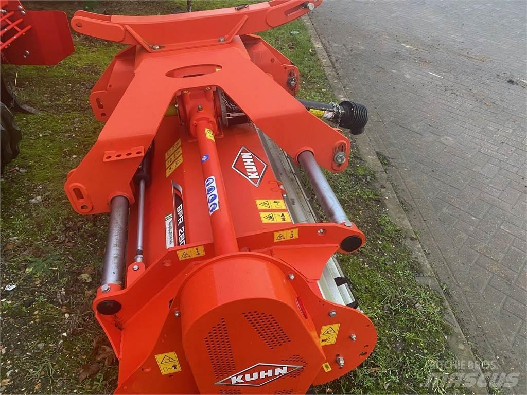 Kuhn BPR280 RH 牧场割草机和切顶器