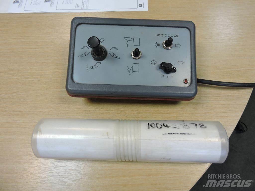 Kverneland 853 撒肥机