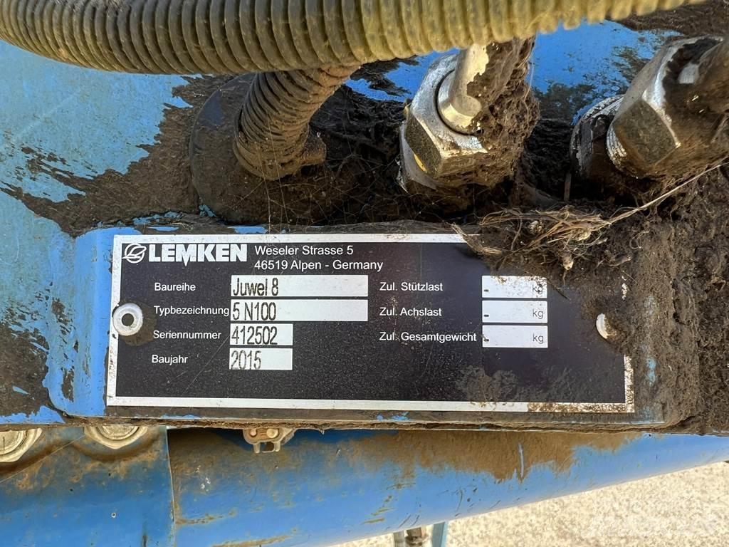 Lemken JUWEL 8 双向犁