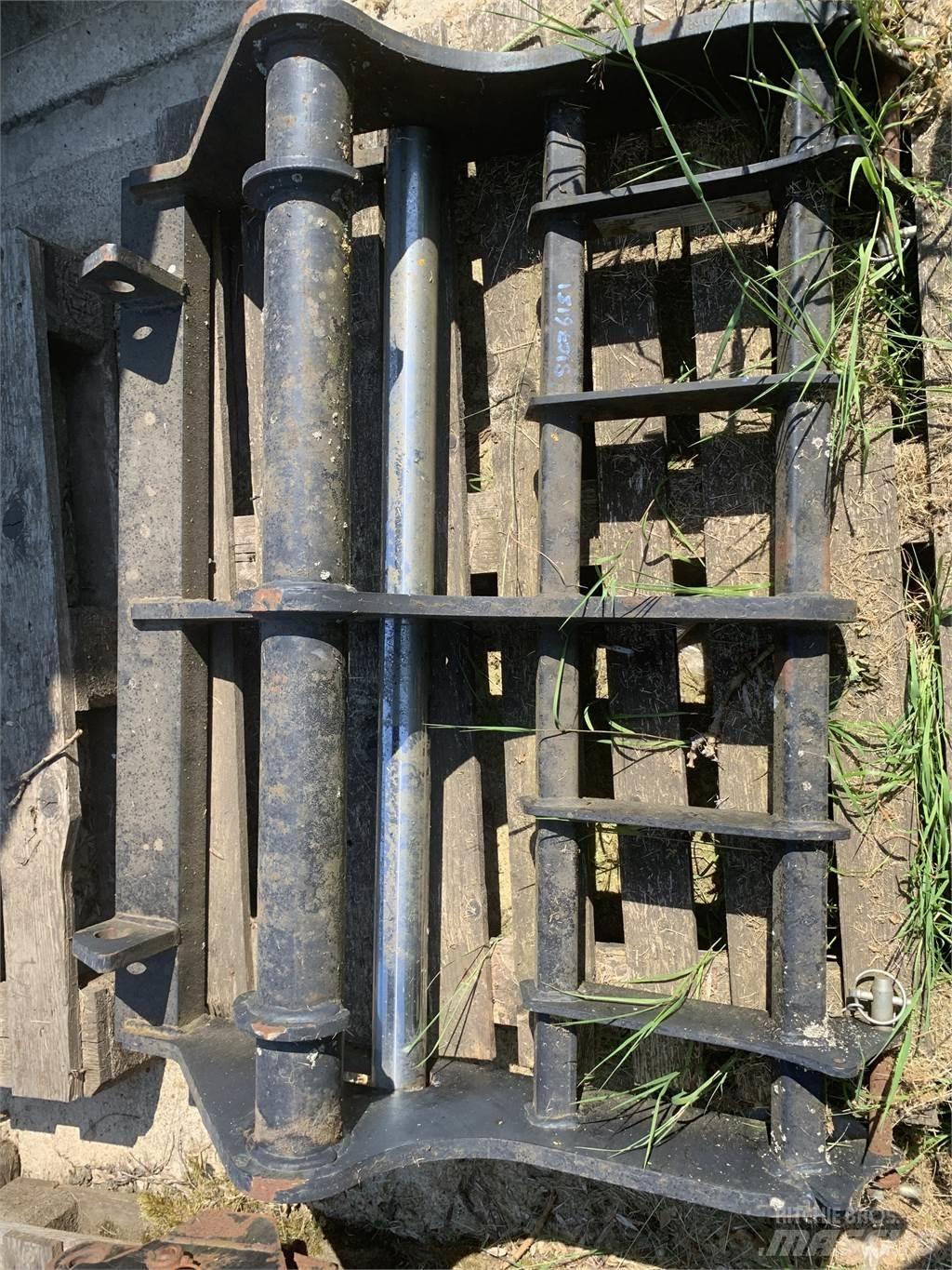Manitou HEADSTOCK 电动叉车