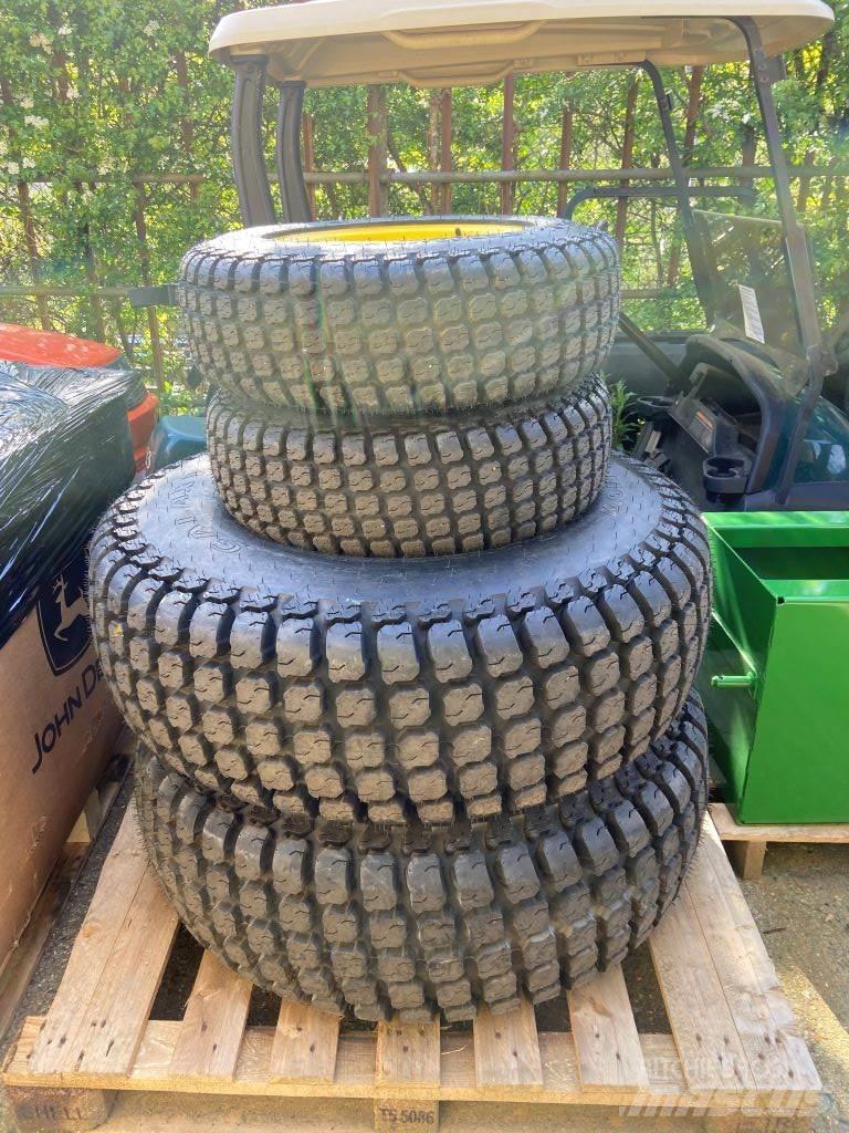  TURF TYRES 小型拖拉机