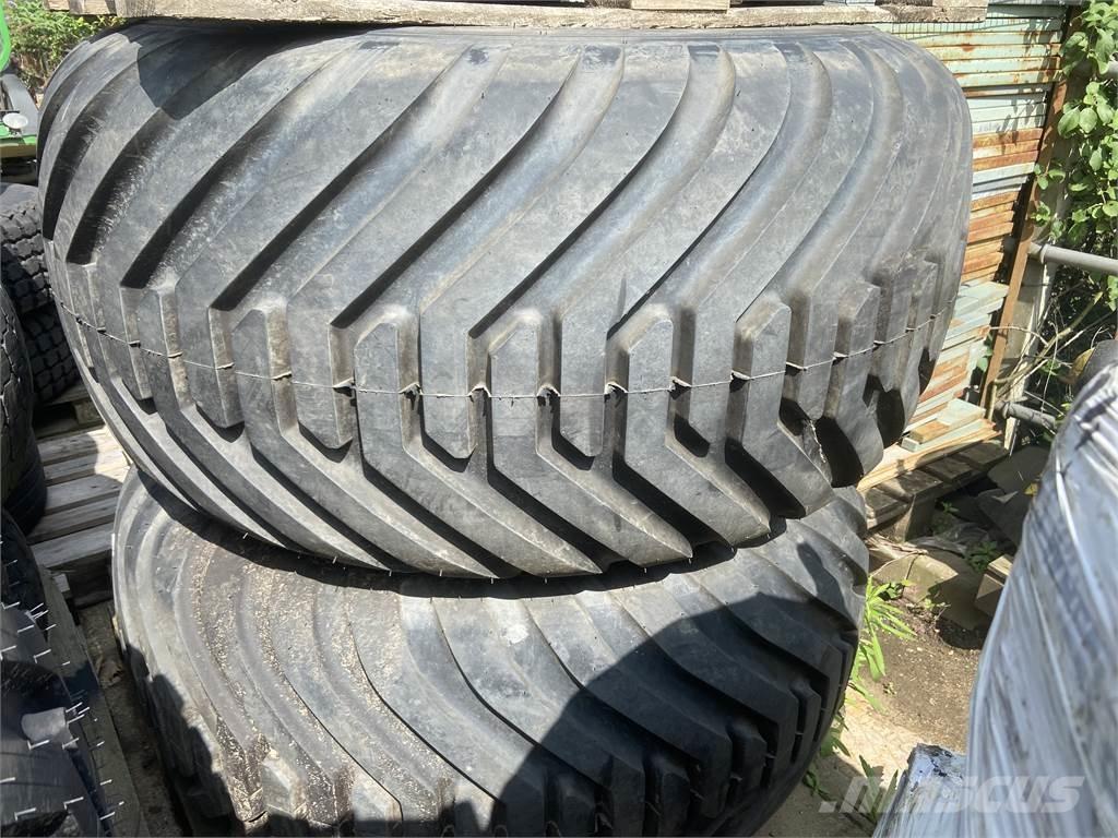  TURF TYRES 小型拖拉机