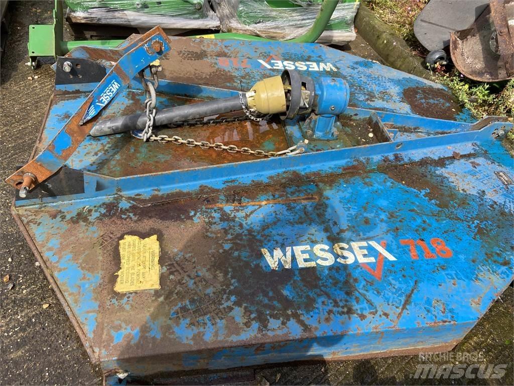 Wessex 718 牧场割草机和切顶器