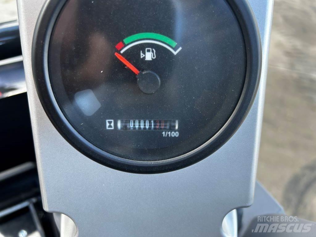 Yanmar SV15VT 中型挖掘机