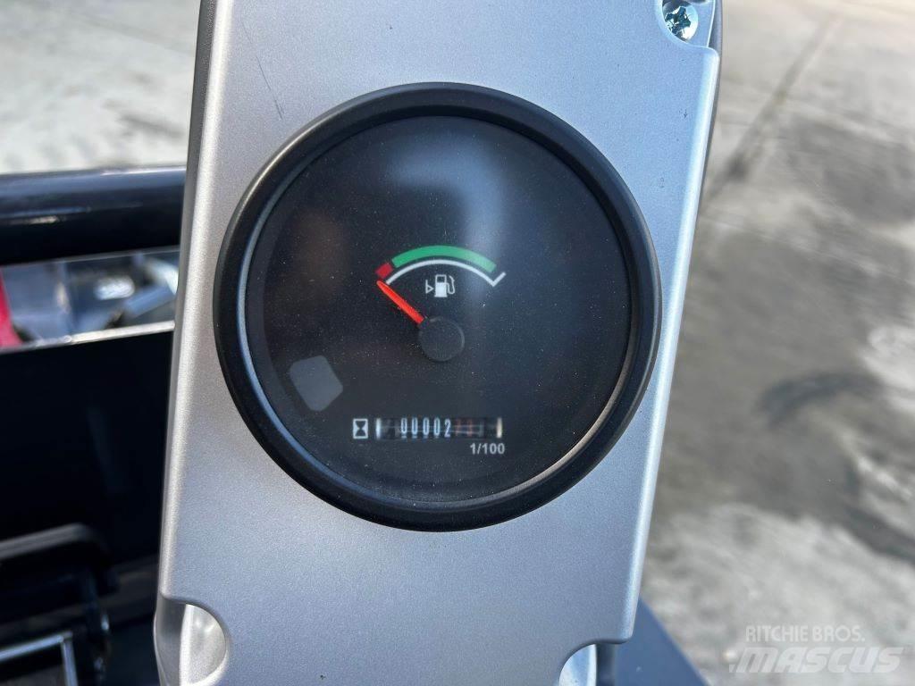 Yanmar SV15VT 中型挖掘机