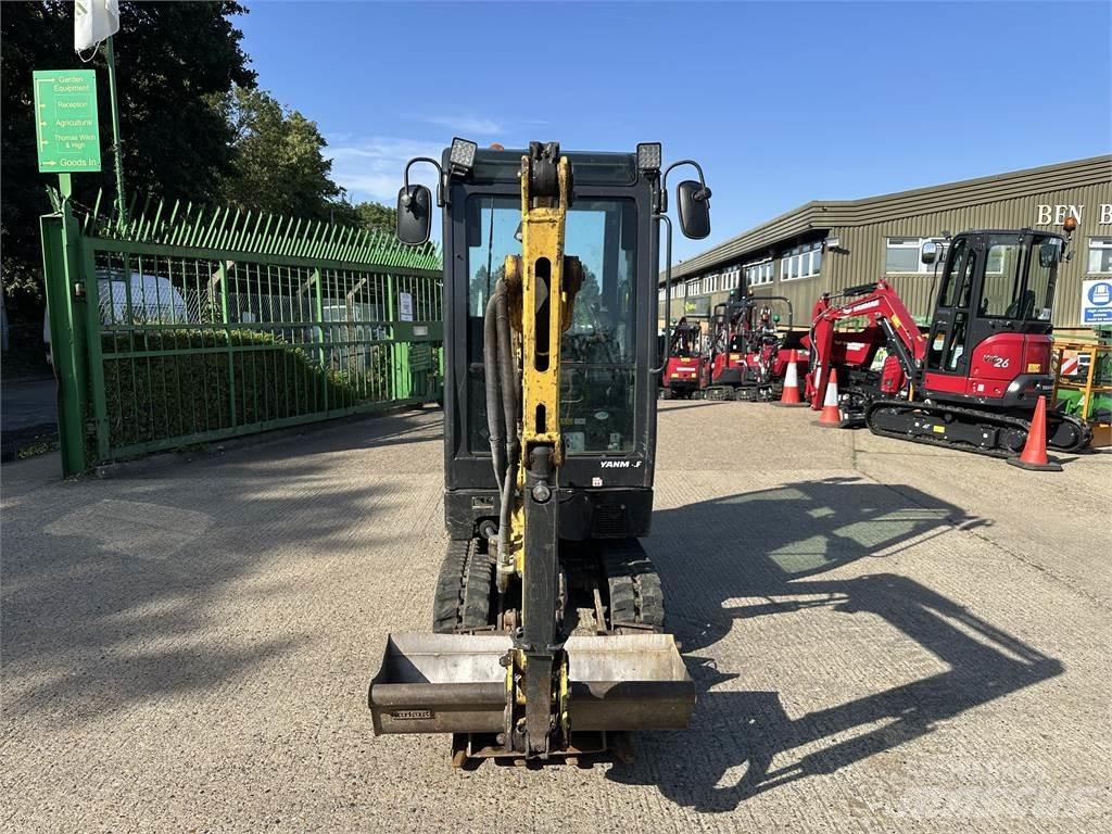 Yanmar SV18 中型挖掘机