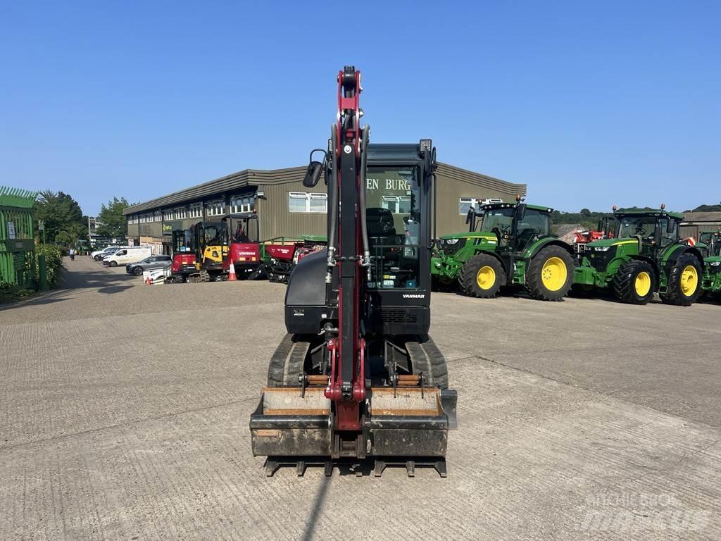 Yanmar SV26 中型挖掘机