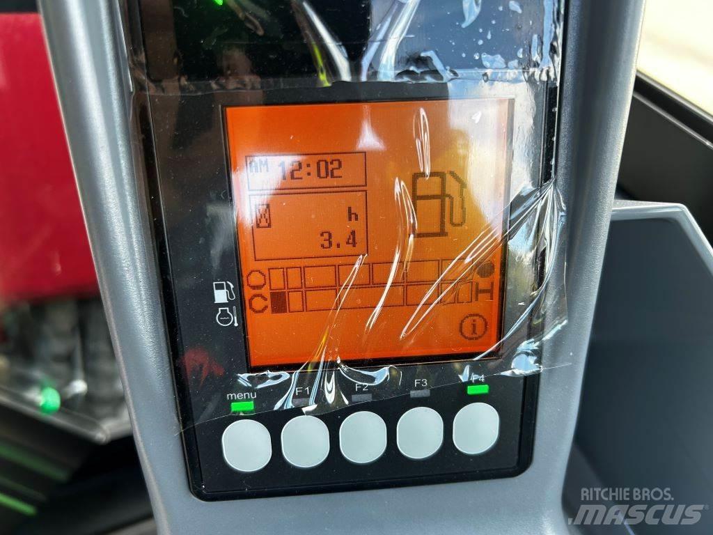 Yanmar SV26 中型挖掘机