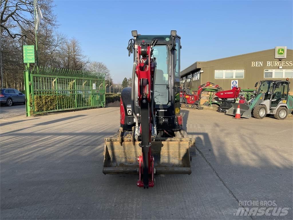 Yanmar VIO26-6 中型挖掘机