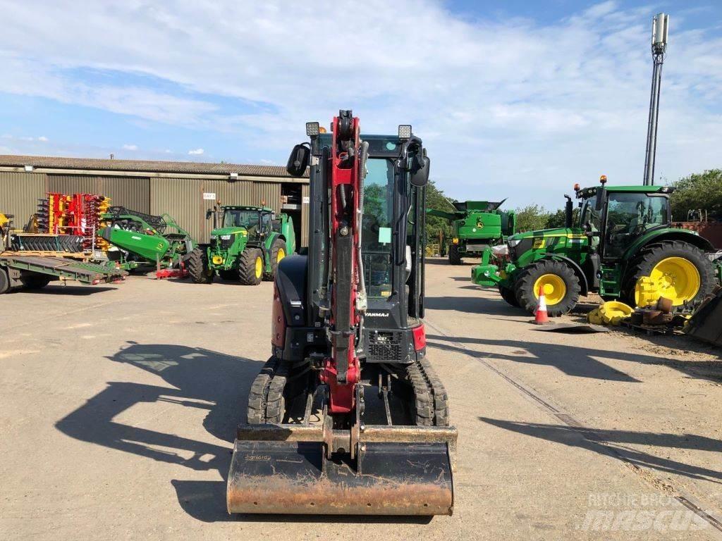Yanmar VIO26-6 中型挖掘机