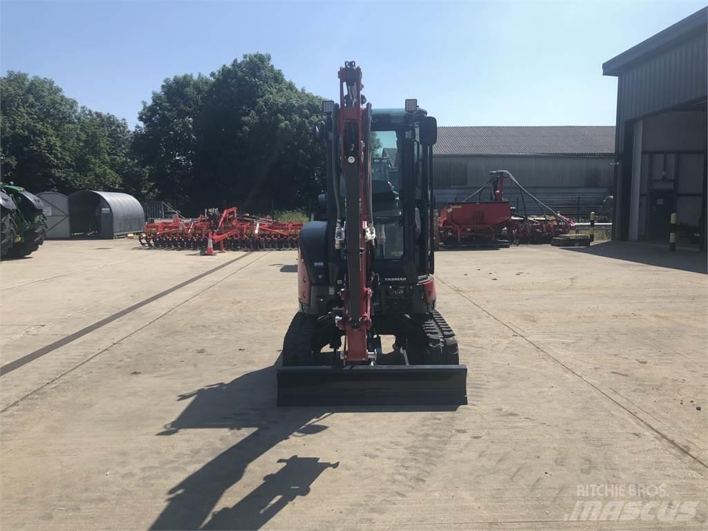 Yanmar VIO26-6 中型挖掘机