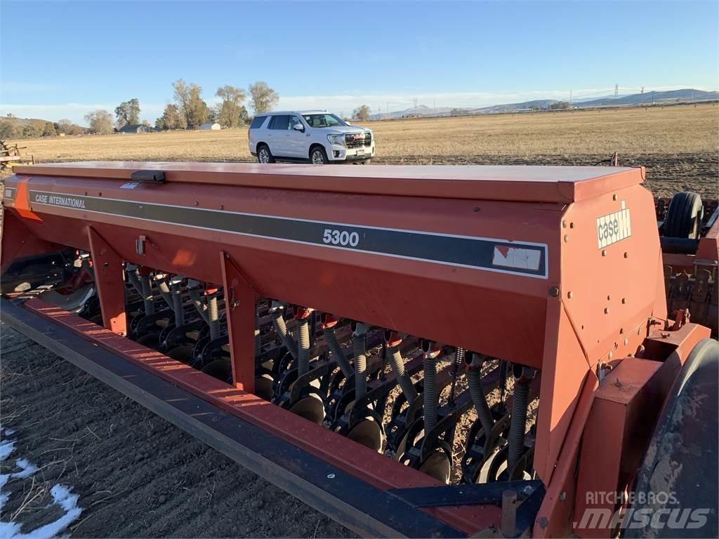 Case IH 5300 其他播种机和配件