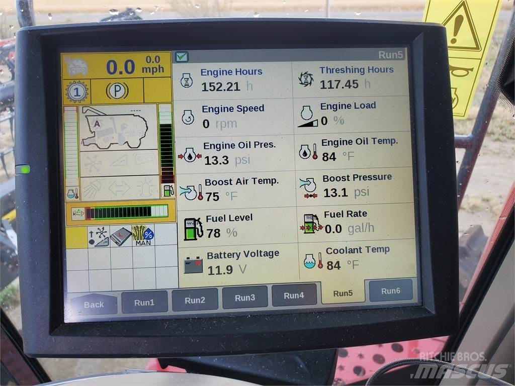 Case IH 8250 联合收割机