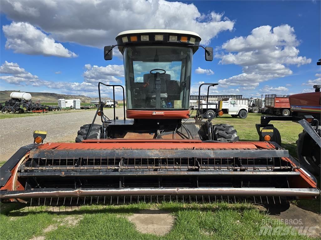 Hesston 8450 料堆整形机
