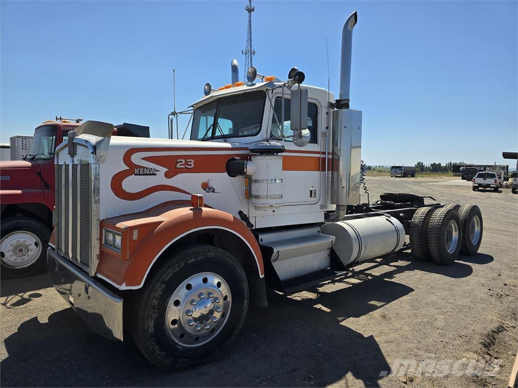 Kenworth W900 其他货车
