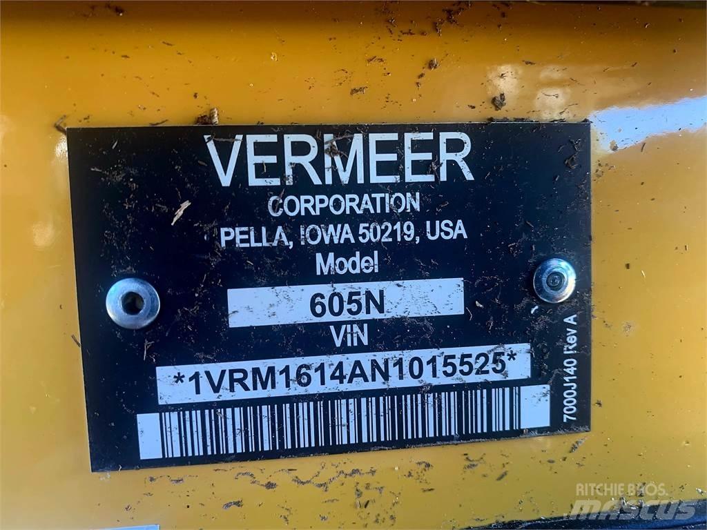 Vermeer 605N 圆捆打捆机