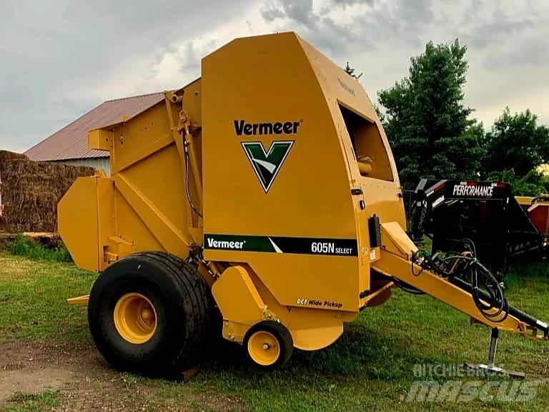 Vermeer 605N 圆捆打捆机
