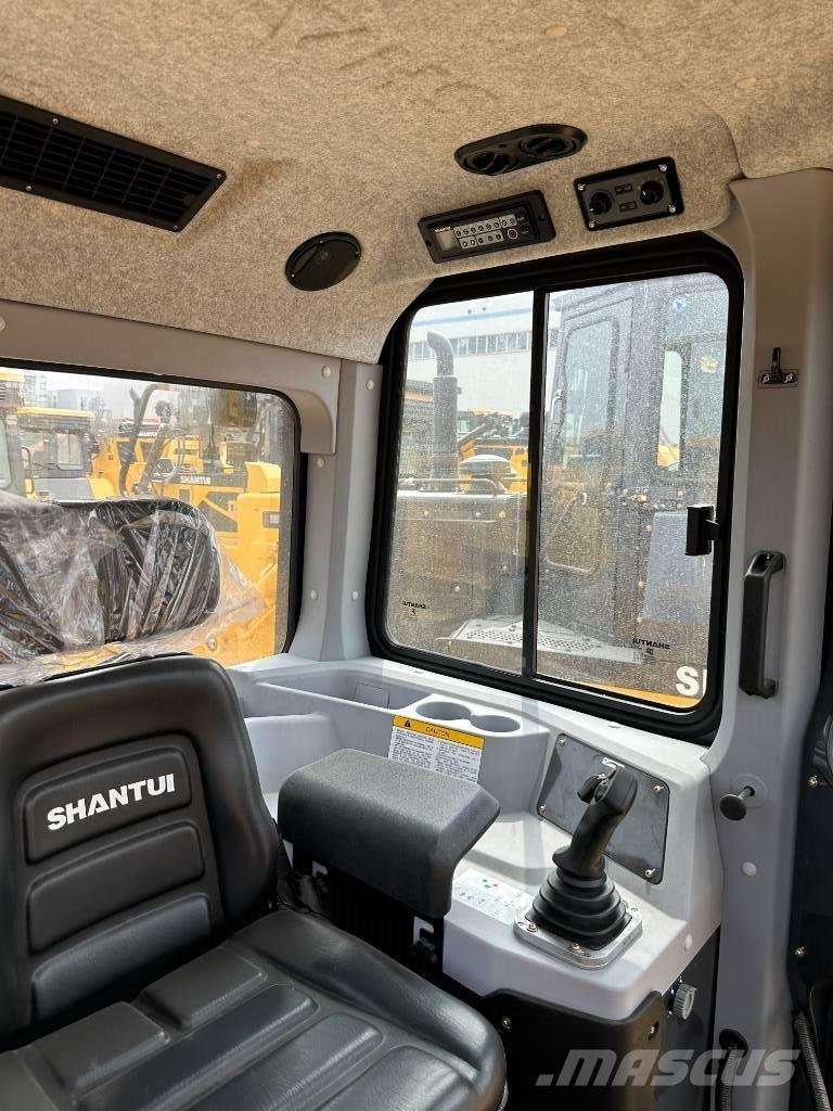 Shantui DH 13 履带式推土机