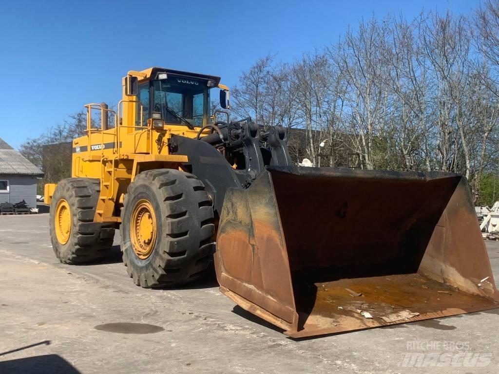 Volvo L330C 轮式装载机