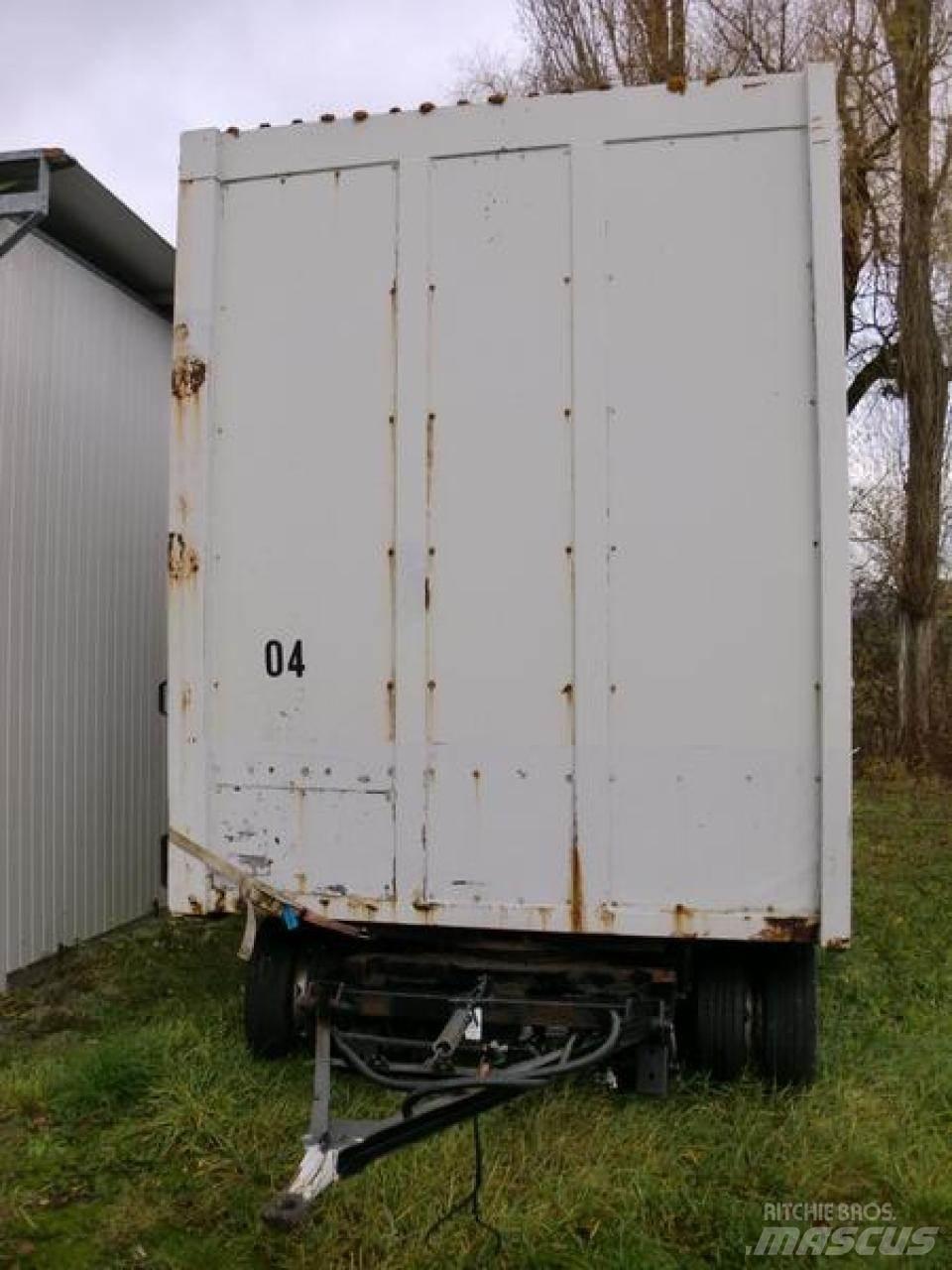 HXT 12 ZZL 箱式拖车