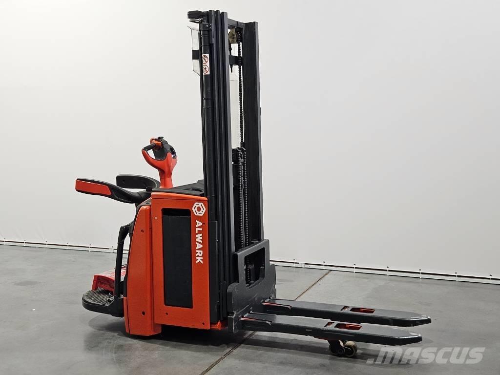 Linde L16AP 行走式堆垛机