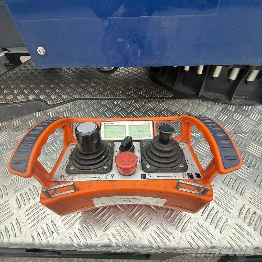 Böcker AHK 36/2400 其他起重机