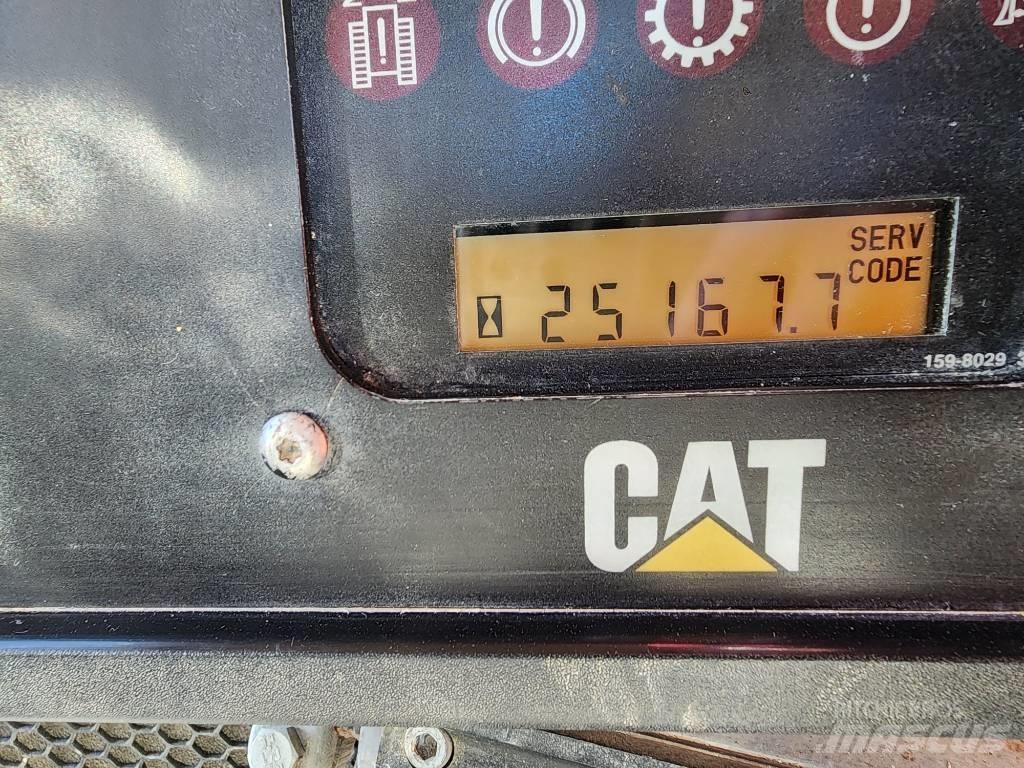 CAT D7R SERIE 2 履带式推土机