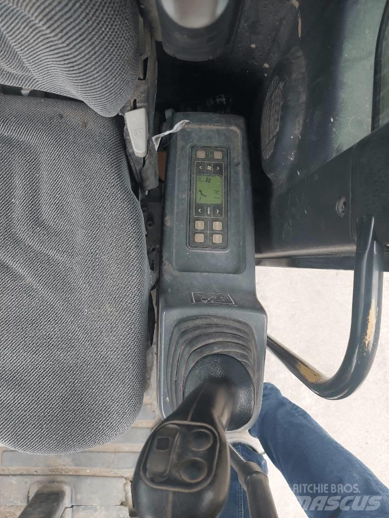 Hyundai R55W-9A 轮式挖掘机