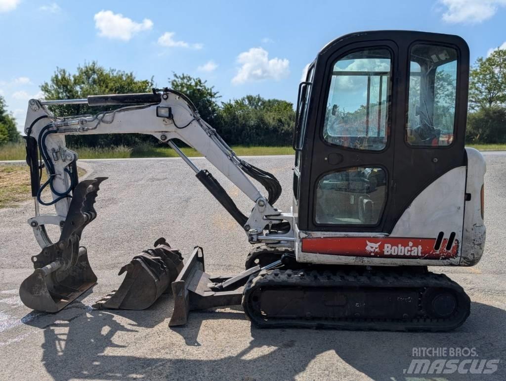 Bobcat 325 G 小型挖掘机
