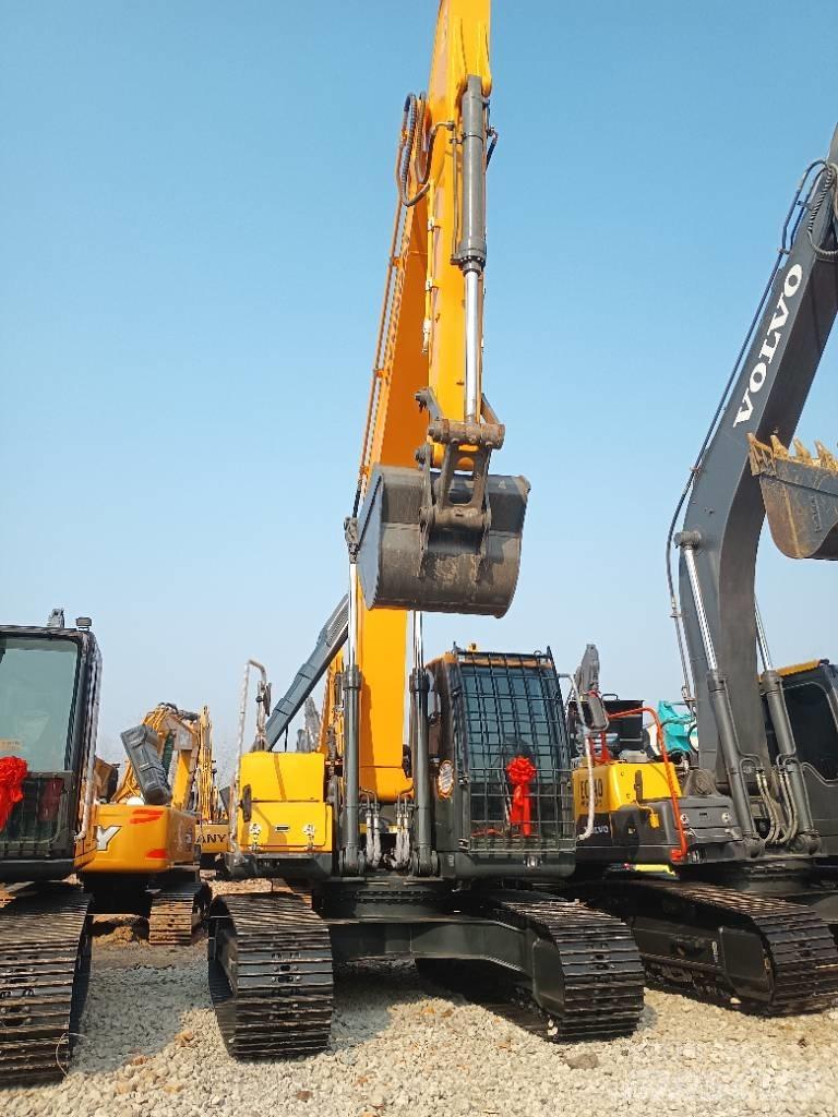 Hyundai 220 中型挖掘机