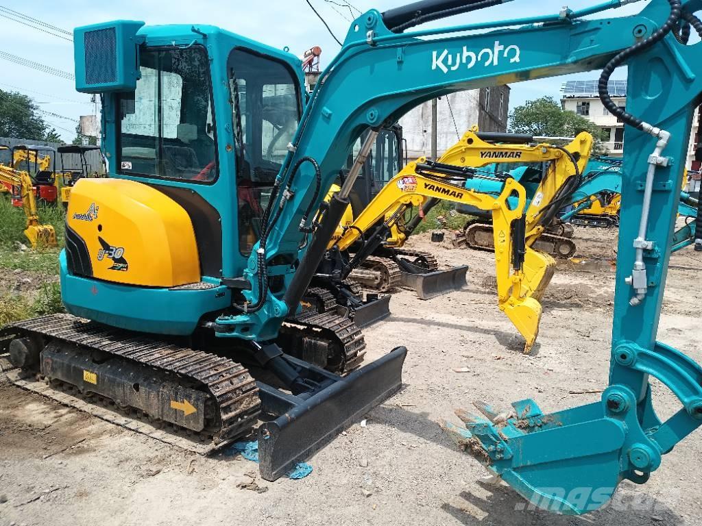 Kubota U 30 小型挖掘机