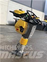 Bomag BT60/4 匝道机