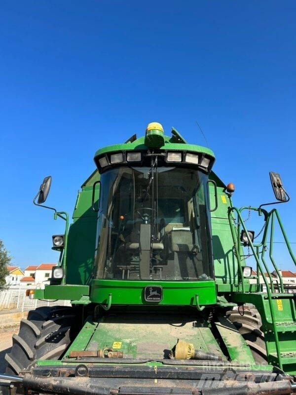 John Deere CTS Rice 联合收割机