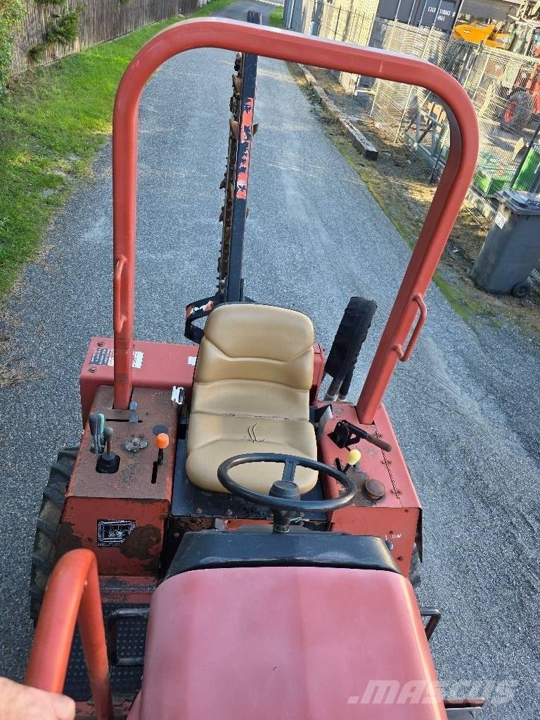 Ditch Witch RT 40 挖沟机