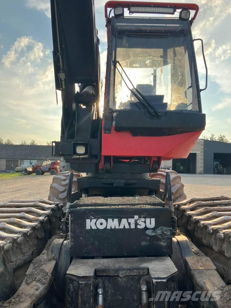 Komatsu 911.4 收割机