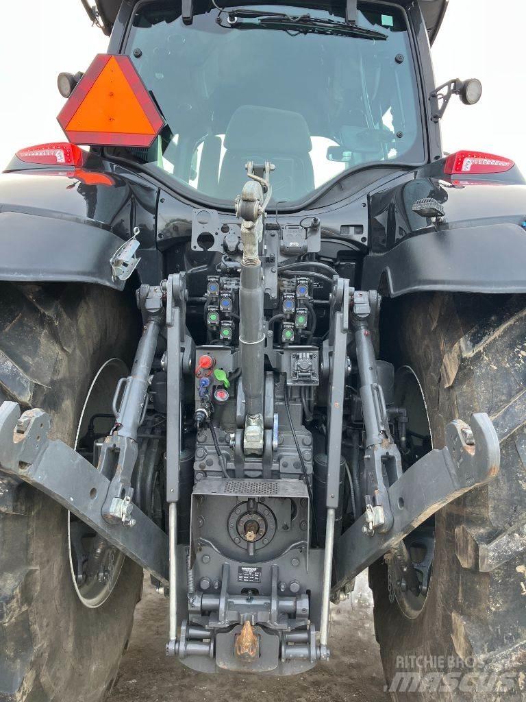 Valtra Q305 拖拉机/农用车