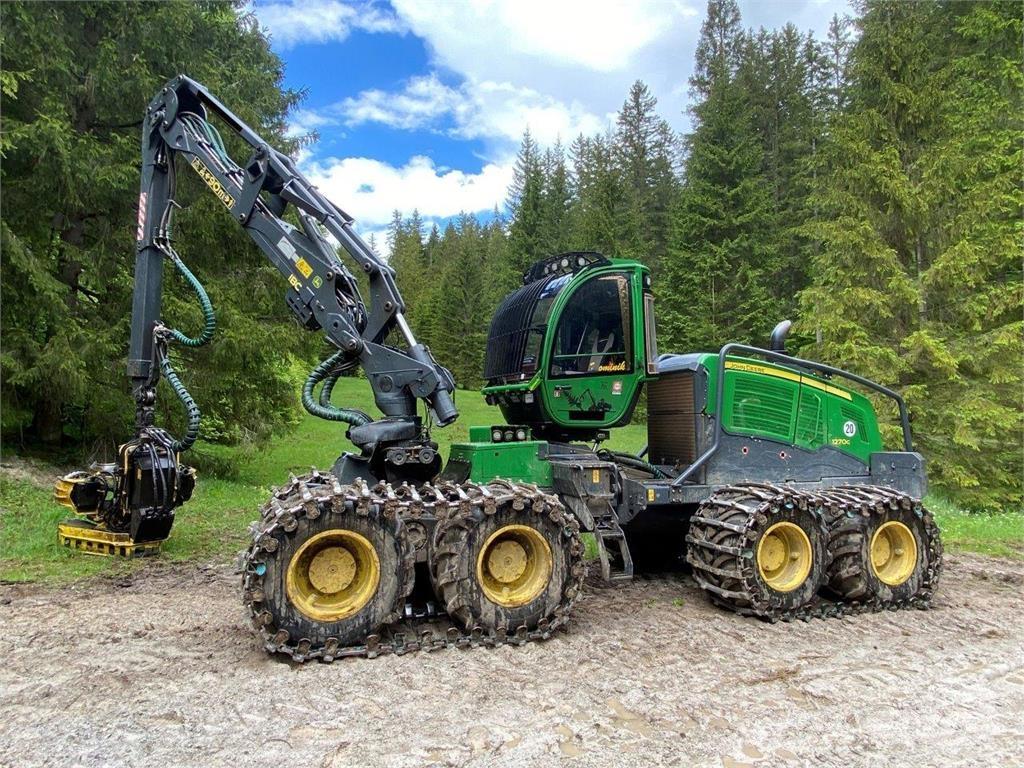 John Deere 1270 G 收割机