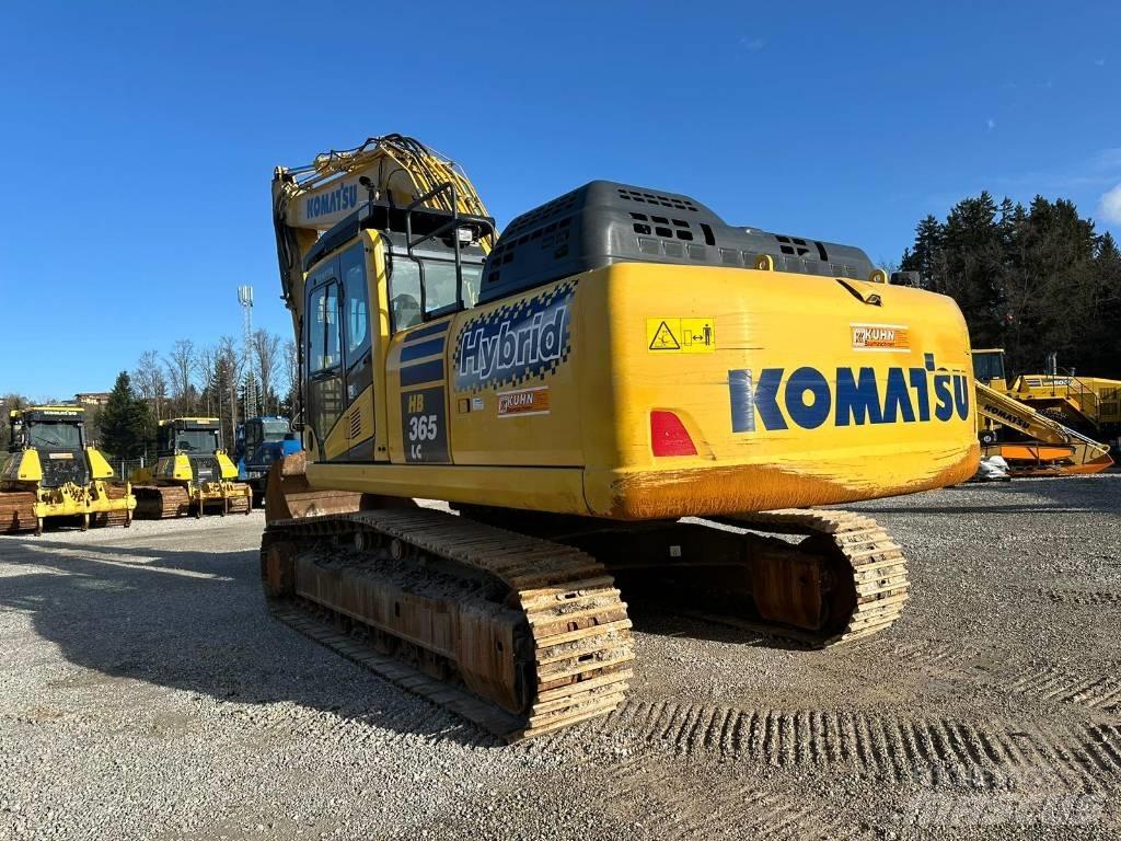 Komatsu HB 365LC-3 履带挖掘机