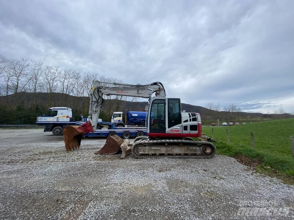 Takeuchi TB 2150 R 履带挖掘机