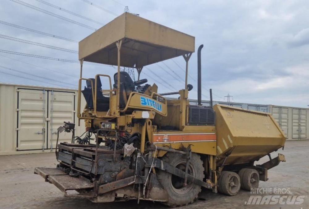 Bitelli BB632 沥青摊铺机