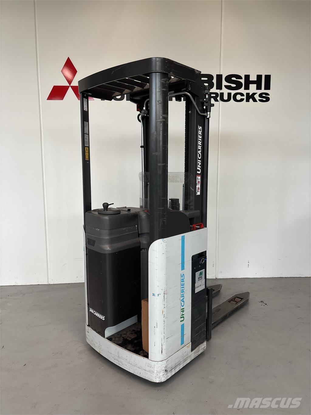 Atlet A160 行走式堆垛机