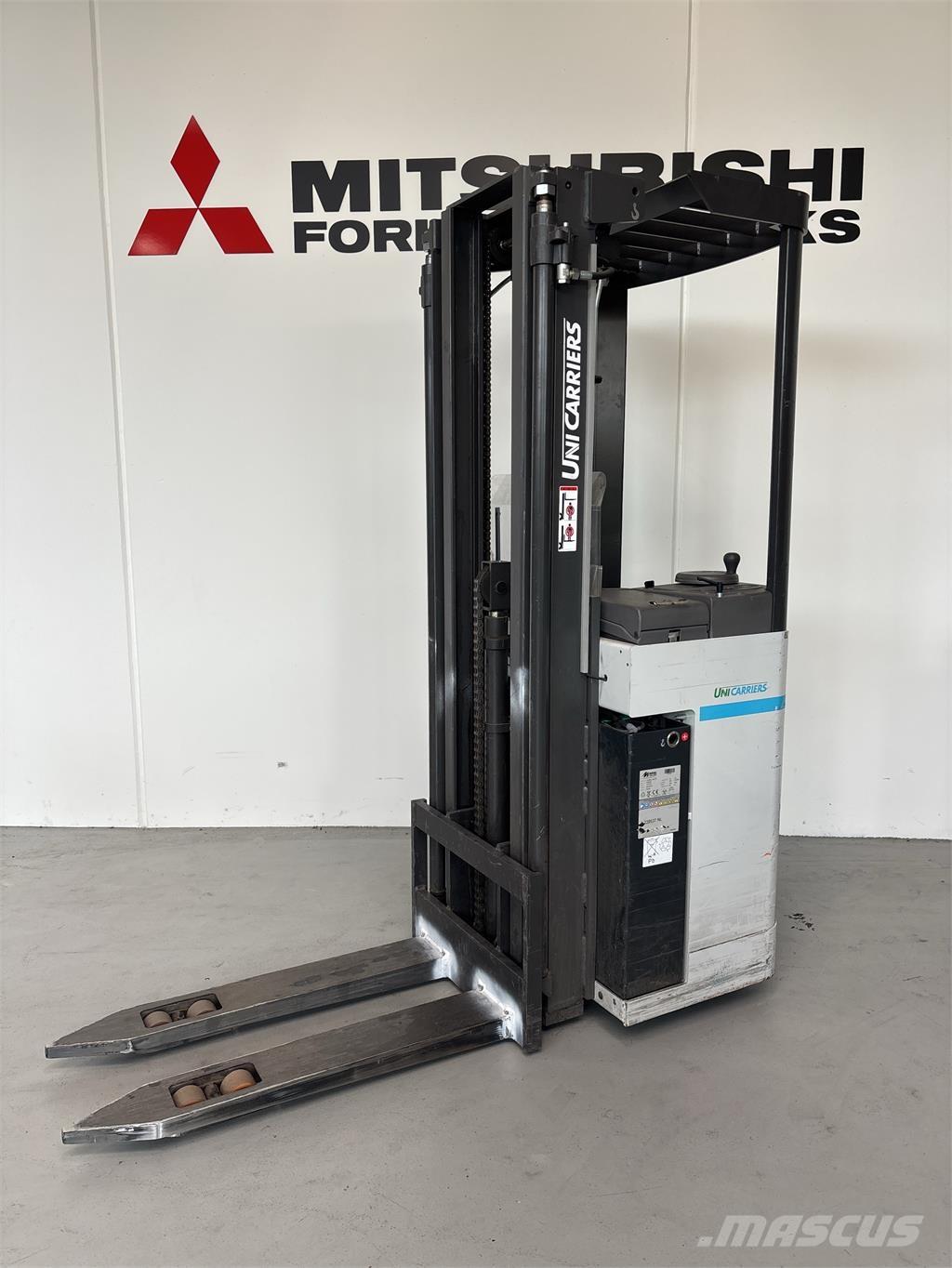 Atlet A160 行走式堆垛机