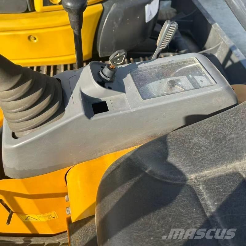 Kubota U 15 小型挖掘机