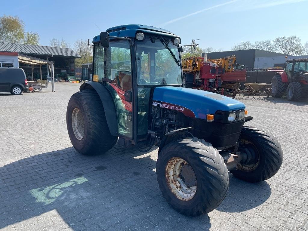 New Holland TN 90 F 拖拉机/农用车