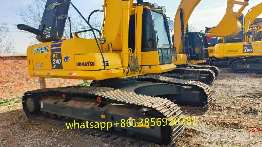 Komatsu PC 240-8 中型挖掘机