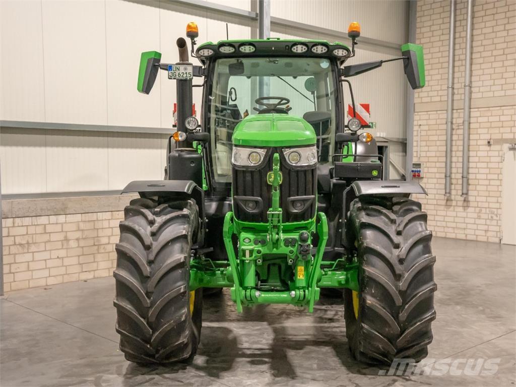 John Deere 6R215 拖拉机/农用车