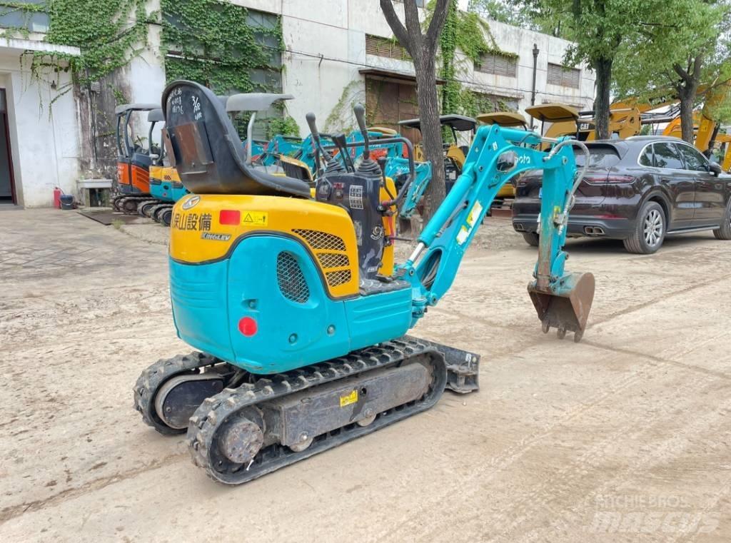 Kubota U 008 小型挖掘机